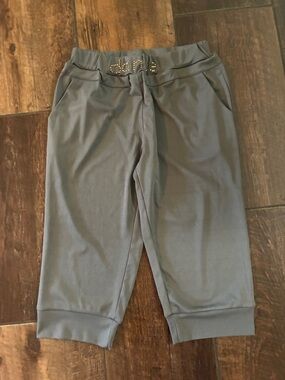 Kids Gray Capri Joggers with Stud Accent